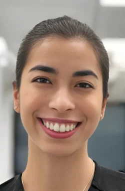 Dr Shiva Naser